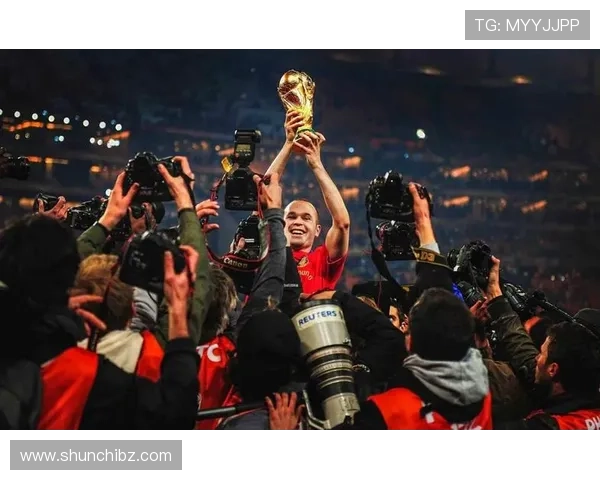 传奇足球明星赛精彩瞬间回顾与最佳进球集锦视频分享